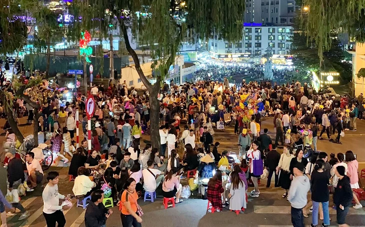 Làm gì khi điểm tham quan quá tải - Hình 5