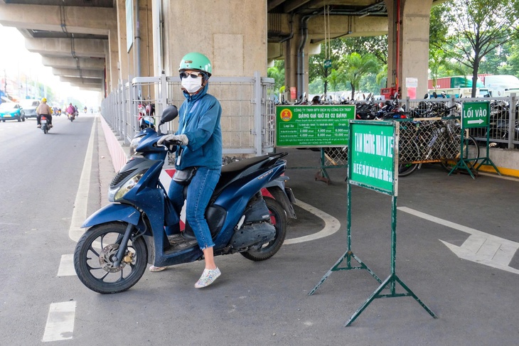 Làm gì khi không tìm được bãi giữ xe - Hình 5