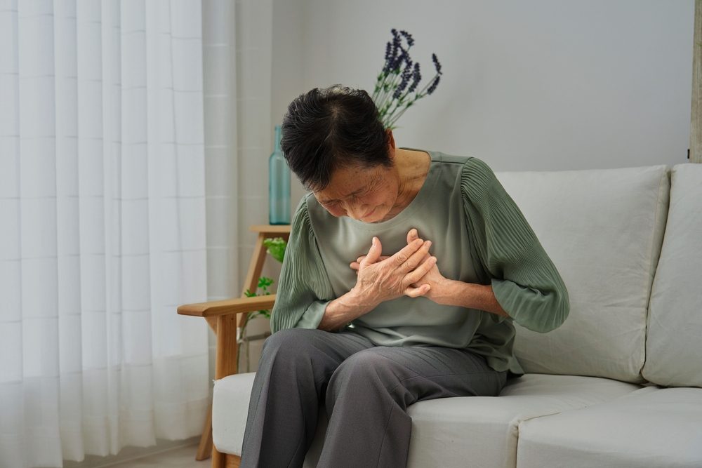 Làm gì khi người lớn tuổi bị khó thở - Hình 4