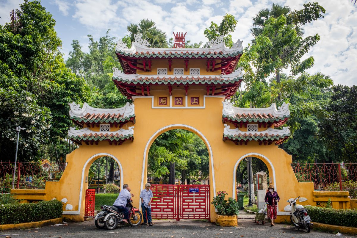 Lăng Ông Bà Chiểu - Hình 5