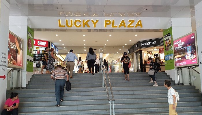 Lucky Plaza - Hình 2