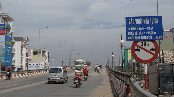 Ngã tư Ga - Image 3