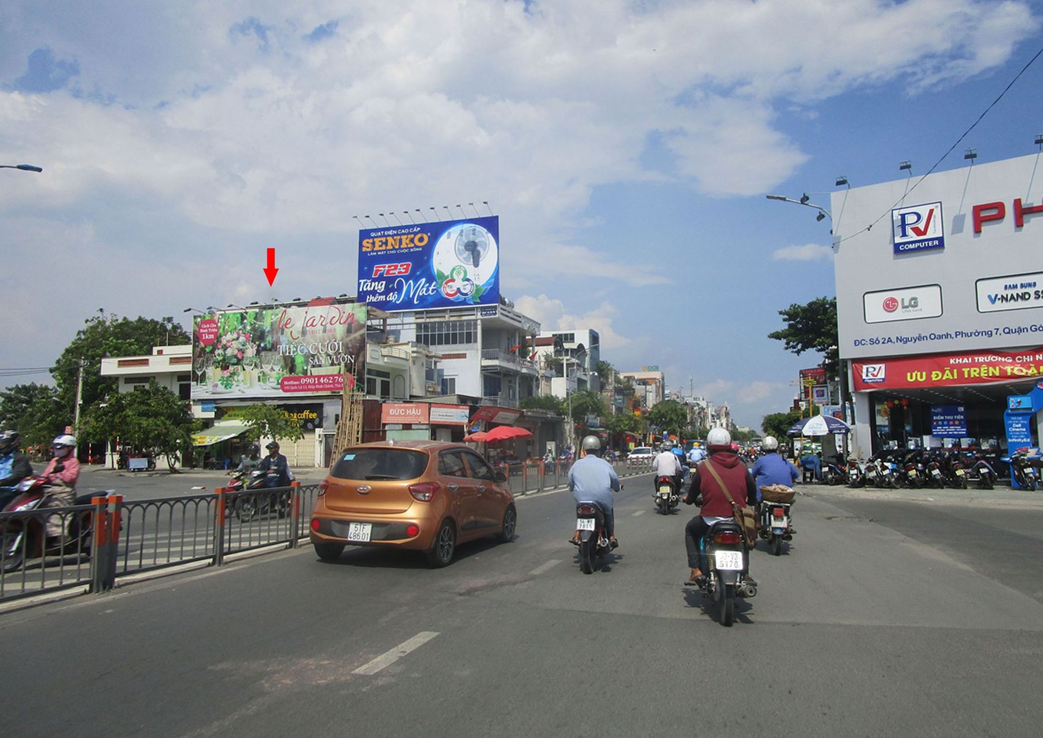 Ngã tư Nguyễn Oanh - Image 1