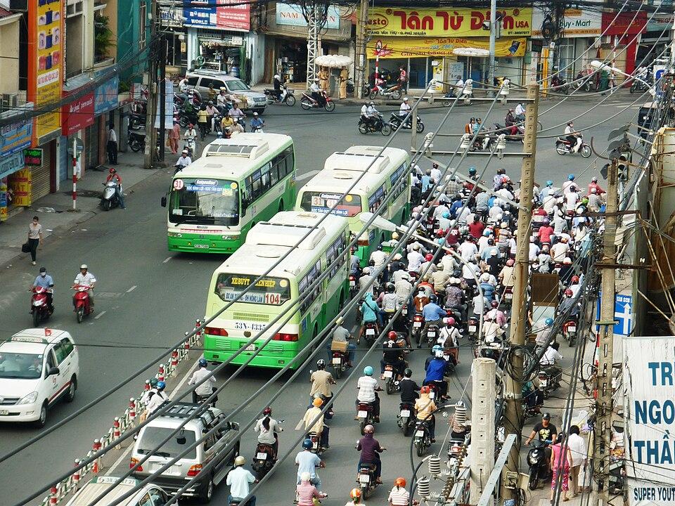 Ngã tư Phú Nhuận - Image 3