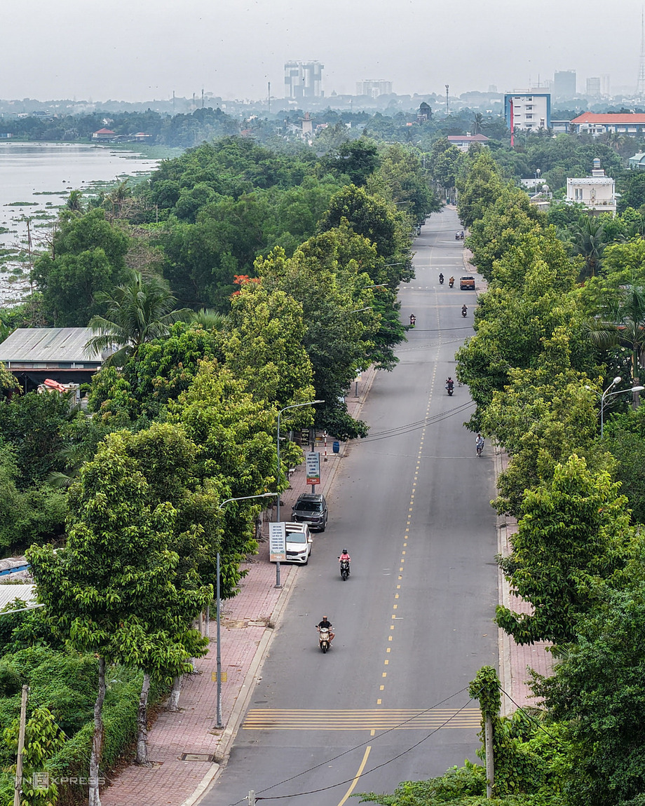 Những con đường không thể bỏ lỡ ở Sài Gòn - Hình 4