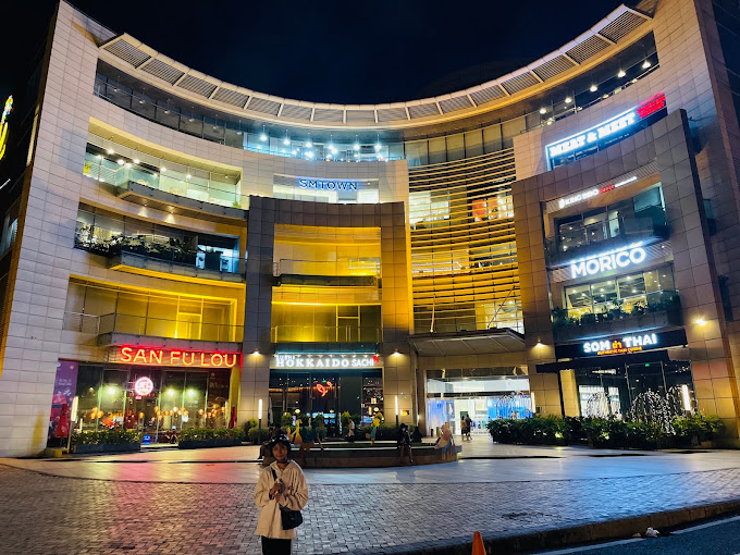 Trung tâm thương mại mở cửa khuya ở TP.HCM - Hình 5