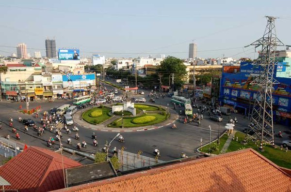 Vòng xoay Cây Gõ - Image 5
