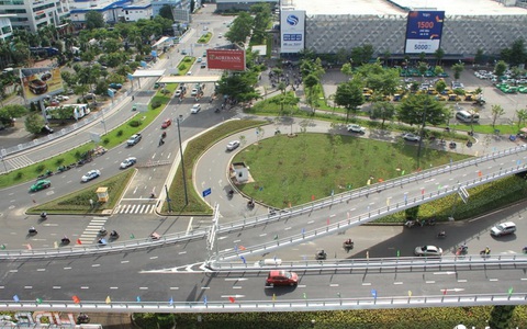 Vòng xoay Nguyễn Thái Sơn - Image 3