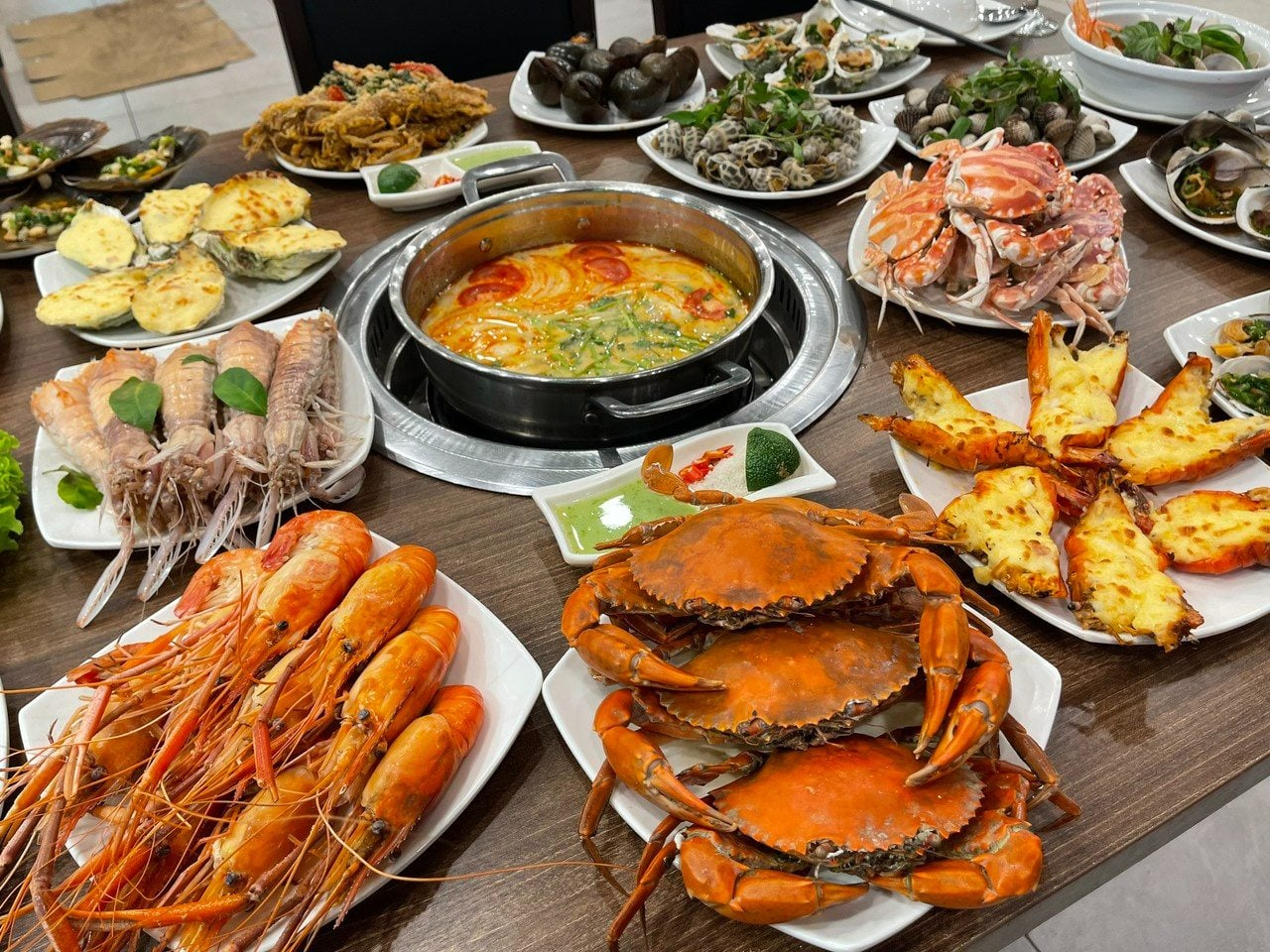 những quán buffet hải sản ngon ở hà nội - Hình 3