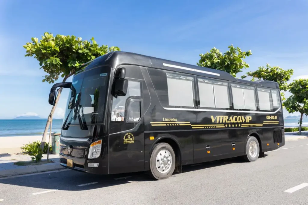 xe limousine du lịch